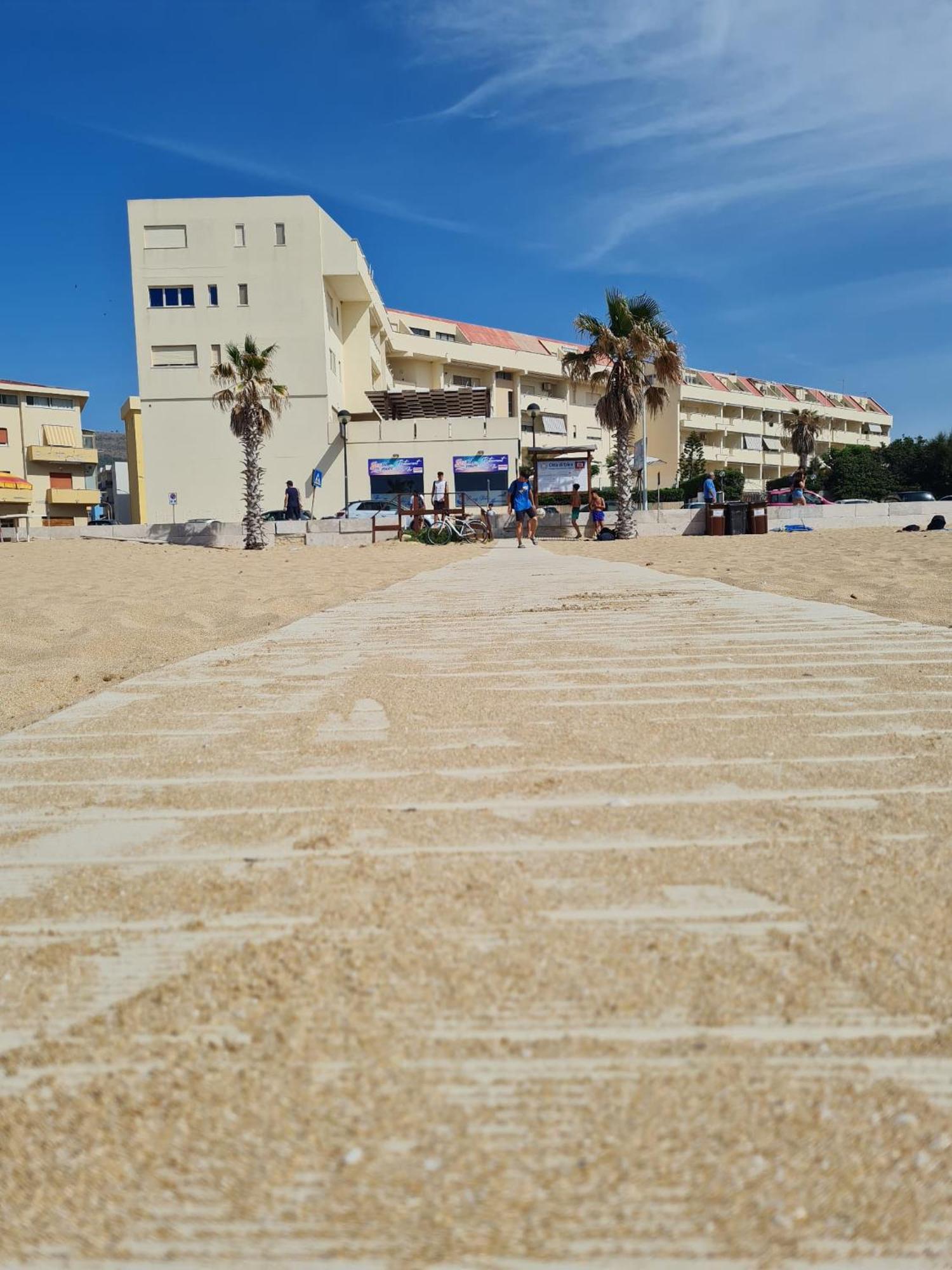 A Casa Di Rosa,Fronte Spiaggia, Piscina,Parcheggio Trapani Zewnętrze zdjęcie